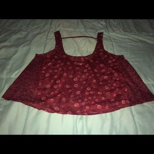 🔴Hollister Crop Top🔴